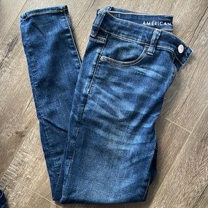 American Eagle High Rise Jegging - 10 Short